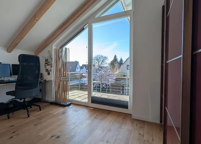 New - Wooden House *