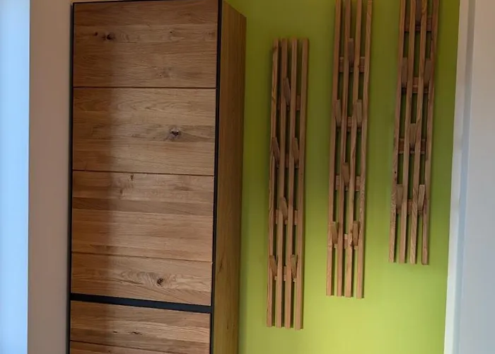 New - Wooden House *
